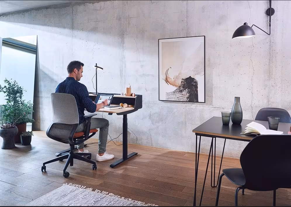 Sedus elektromotorisch höhenverstellbarer Tisch se:desk home