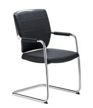 Freischwinger Sedus crossline prime - Armlehnen entlasten Schulter- und Nackenmuskulatur