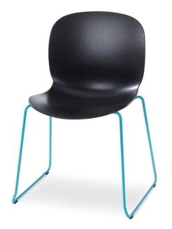 Besucherstuhl RBM Noor 6065 mit Kufengestell und Furnierschale