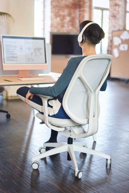 Bürostuhl Sedus se:kit mit Netzrücken