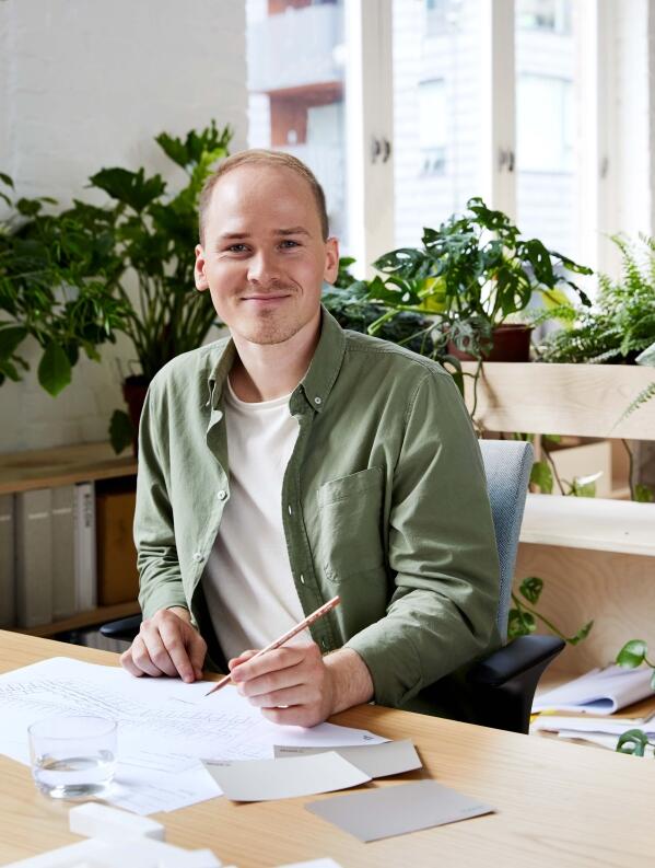 Bürostuhl HAG Creed 6004 mittlere Rückenlehne, Vollpolster