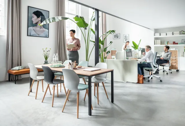 Vierfu&szlig;stuhl Sedus se:spot