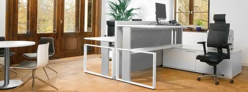 Sitz-Stehschreibtisch Leuwico iMOVE F höhenverstellbar