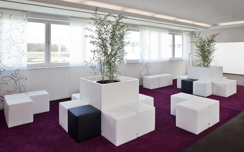 SMV Cube eleganter Sitzhocker